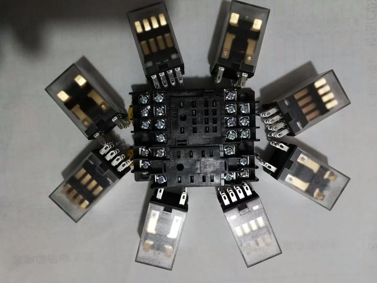 Relay Socket